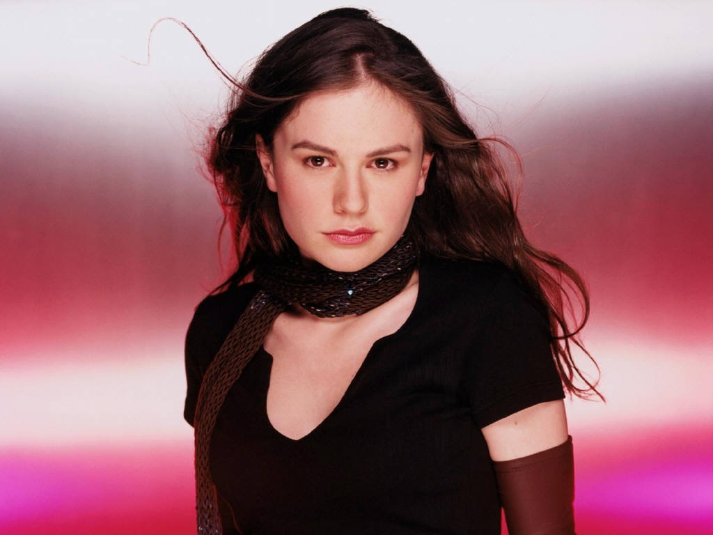 [Anna Paquin 2 1024x768 Wallpaper[2].jpg]